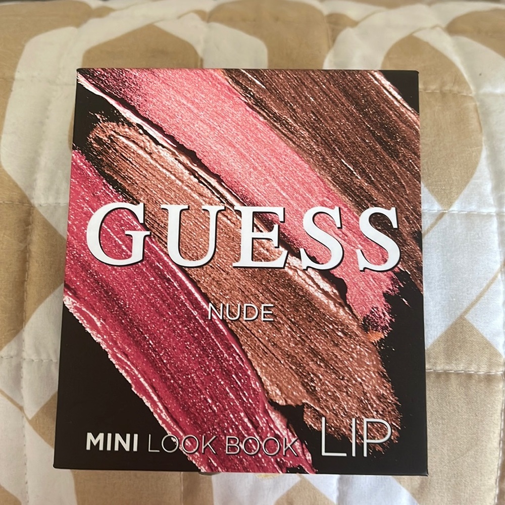 New Guess Mini Look Book for Lips 3 Shades